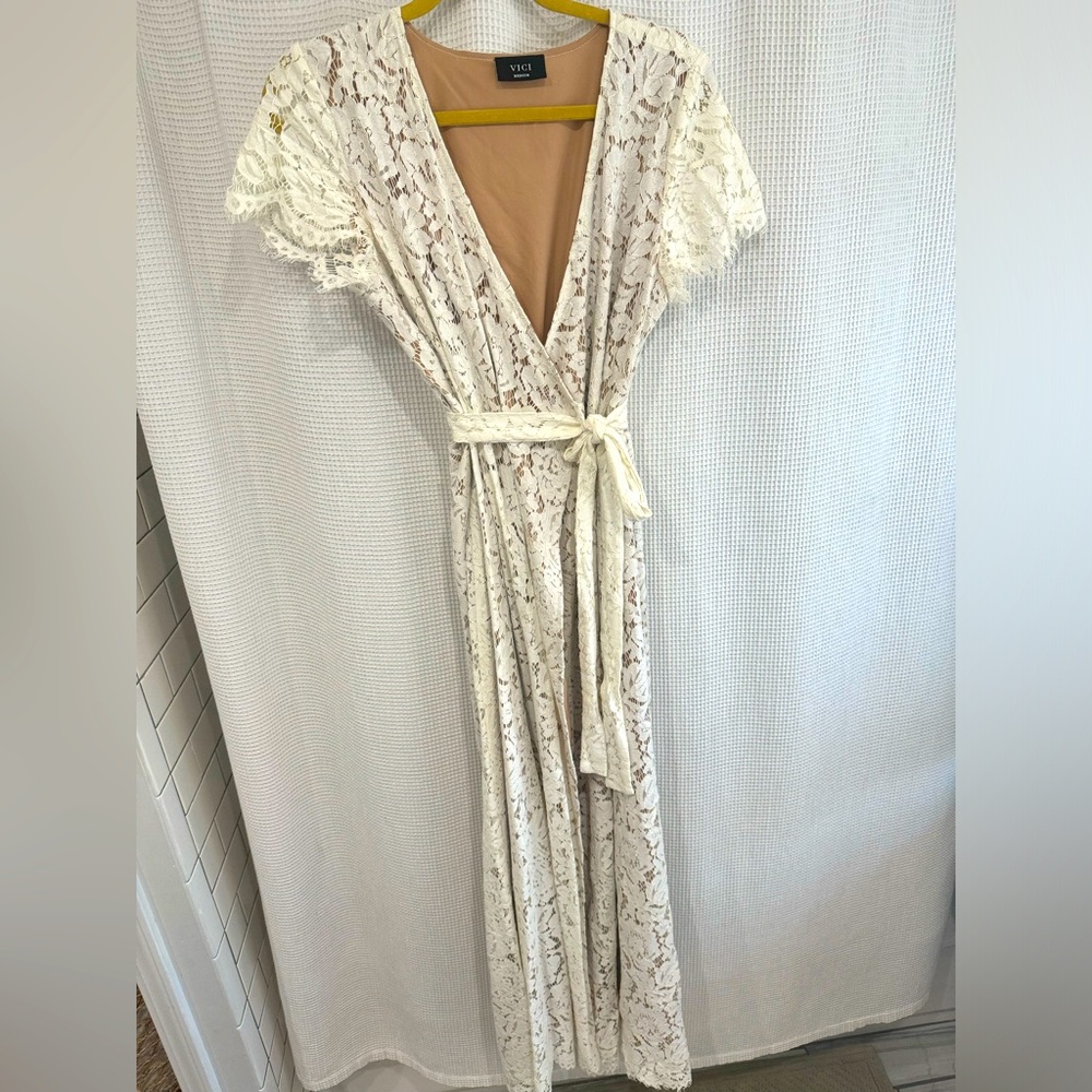 VICI size medium floor length lace dress